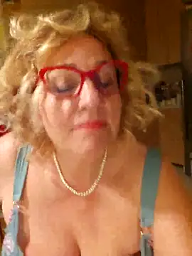 Snapshot of VirginiaNurse chatting on 21, 4, 2026 VirginiaNurse online show from 21, 4, 2026