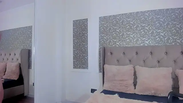 Snapshot of IssadoraJames chatting on 20, 9, 2025 IssadoraJames online show from 20, 9, 2025