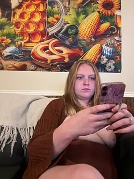 PhatAssBlond online show from 17, 9, 2025