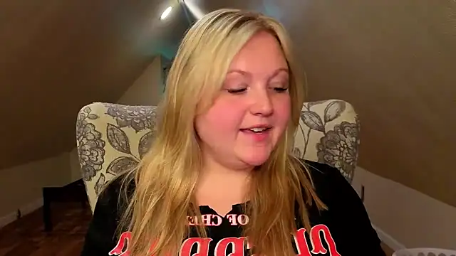 PhatAssBlond online show from 12, 5, 2026