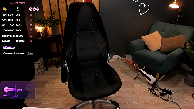 Kristy Rayyy online show from 12, 10, 2025