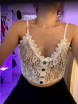 Snapshot of lia_huan chatting on 30, 9, 2025 lia huan online show from 30, 9, 2025