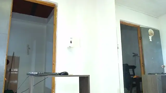 Snapshot of SWEETKAREN chatting on 3, 2, 2026 SWEETKAREN online show from 3, 2, 2026