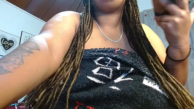 Snapshot of Alisteresa_ chatting on 15, 9, 2025 Alisteresa  online show from 15, 9, 2025
