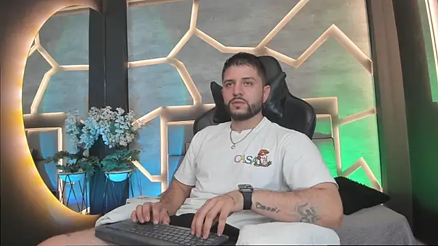 TomSloan  online show from 21, 1, 2025