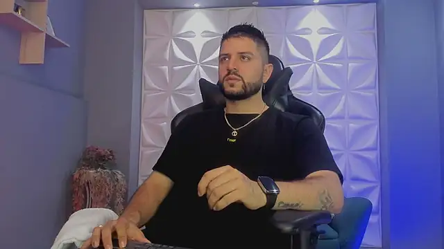TomSloan  online show from 18, 3, 2025