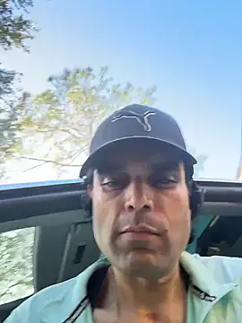 Snapshot of GForceSavage chatting on 27, 11, 2025 GForceSavage online show from 27, 11, 2025