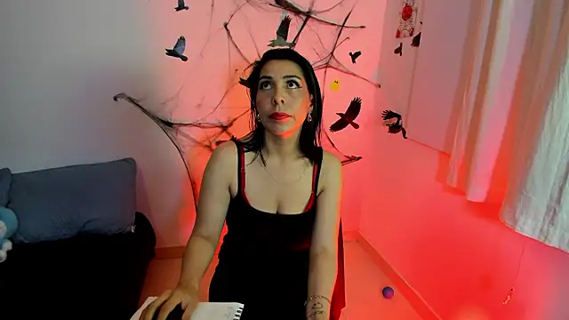 AdelleLennox cg online show from 4, 11, 2025