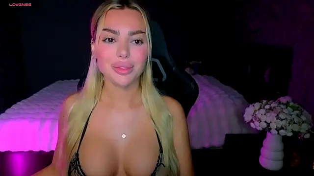 babyleilaa online show from 26, 6, 2026