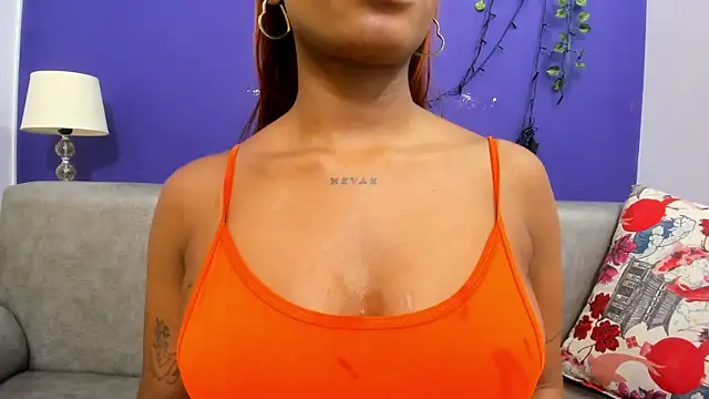 ShantalGomes online show from 18, 2, 2025