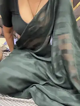 Snapshot of AASHI66 chatting on 21, 9, 2025 AASHI66 online show from 21, 9, 2025