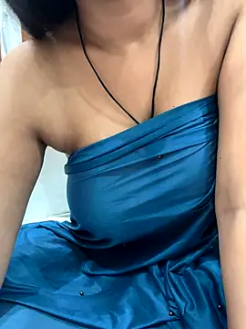 Snapshot of AASHI66 chatting on 22, 9, 2025 AASHI66 online show from 22, 9, 2025