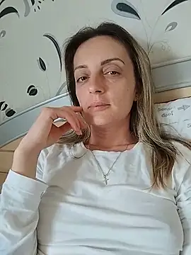 Snapshot of SophyGirl chatting on 17, 5, 2026 SophyGirl online show from 17, 5, 2026