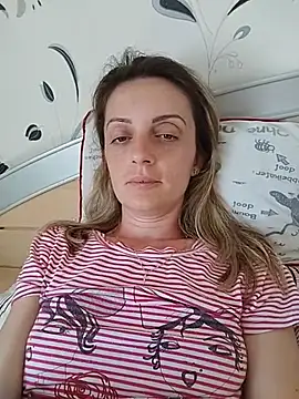 Snapshot of SophyGirl chatting on 24, 5, 2026 SophyGirl online show from 24, 5, 2026