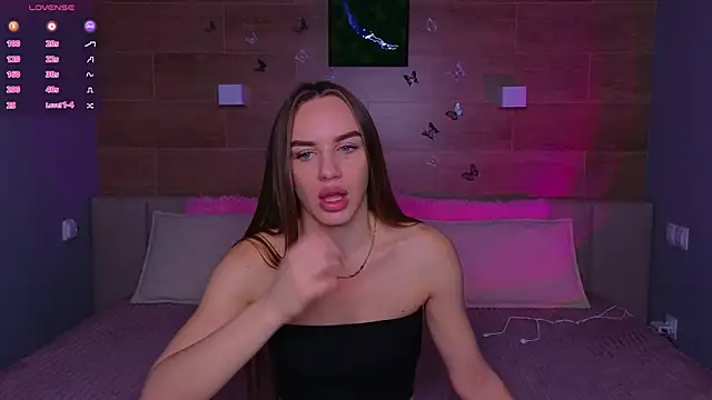 SaraCros online show from 25, 11, 2025