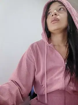 Snapshot of angelie_3 chatting on 6, 3, 2025 angelie 3 online show from 6, 3, 2025