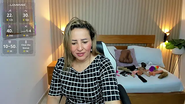 luciana ballesteros  online show from 15, 6, 2026