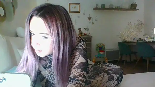 Snapshot of lyajoliee chatting on 5, 1, 2025 lyajoliee online show from 5, 1, 2025