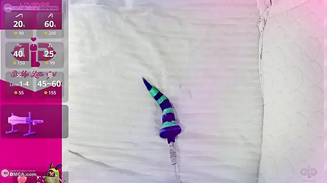 Snapshot of DaddysLittleGirl01 chatting on 5, 12, 2025 DaddysLittleGirl01 online show from 5, 12, 2025