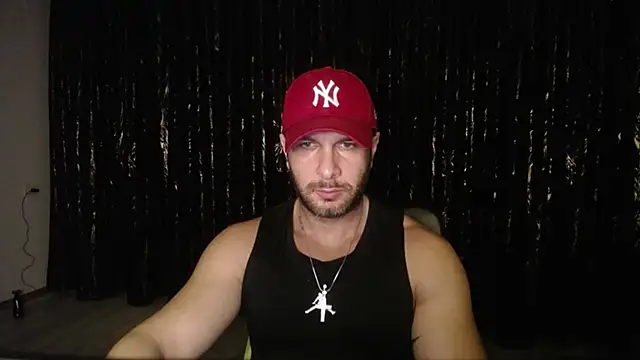 Snapshot of HotterLrgDom chatting on 21, 1, 2025 HotterLrgDom online show from 21, 1, 2025