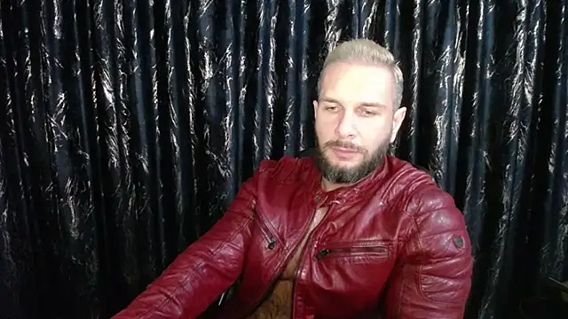 Snapshot of HotterLrgDom chatting on 3, 3, 2025 HotterLrgDom online show from 3, 3, 2025