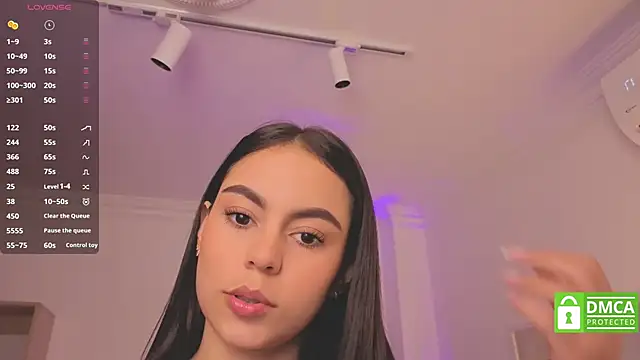 Snapshot of Aleejaa__ chatting on 29, 9, 2025 Aleejaa   online show from 29, 9, 2025