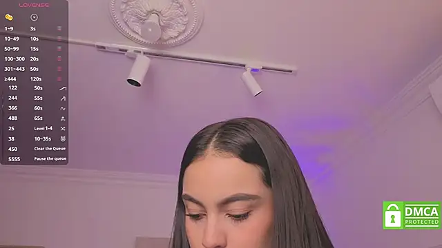 Snapshot of Aleejaa__ chatting on 20, 10, 2025 Aleejaa   online show from 20, 10, 2025