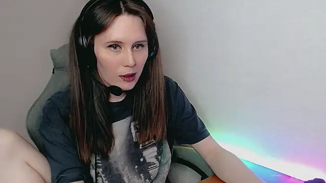 tracy cooper online show from 6, 1, 2025