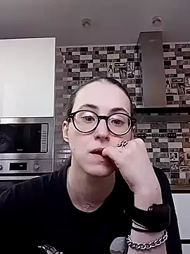 MartiniiSelenna online show from 7, 1, 2025