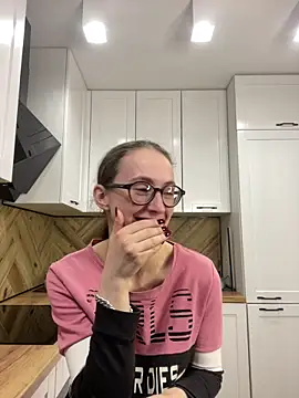 MartiniiSelenna online show from 16, 9, 2025