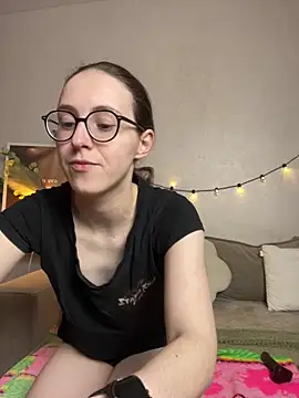 MartiniiSelenna online show from 3, 5, 2026