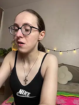 MartiniiSelenna online show from 13, 5, 2026