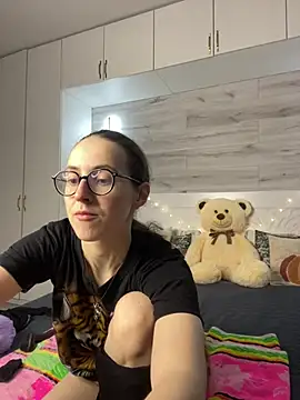 MartiniiSelenna online show from 2, 6, 2026