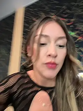 Rose-euphoria online show from 6, 2, 2025