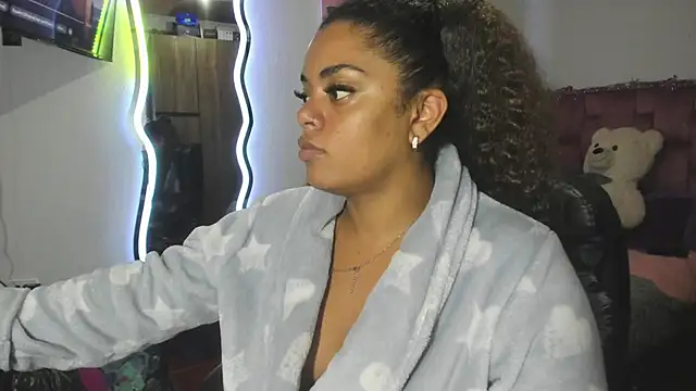 Snapshot of ladyrd1 chatting on 15, 1, 2026 ladyrd1 online show from 15, 1, 2026