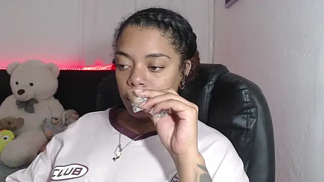 ladyrd1 online show from 30, 5, 2026