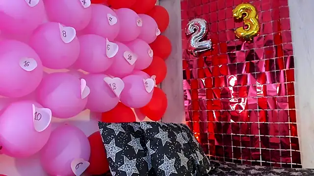 lovely kitt online show from 17, 2, 2025