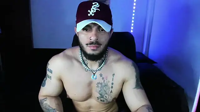 Snapshot of Van_Velckan chatting on 6, 11, 2025 Van Velckan online show from 6, 11, 2025