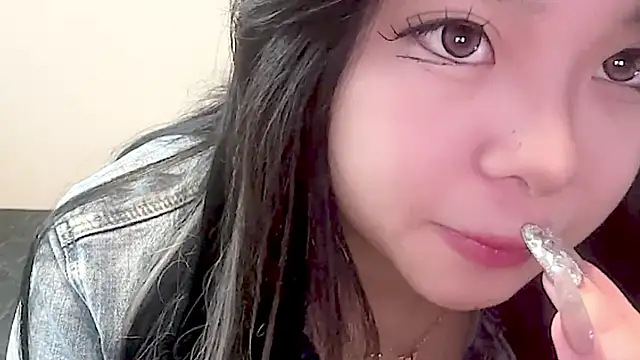 Snapshot of Rei1216xo chatting on 16, 3, 2025 Rei1216xo online show from 16, 3, 2025