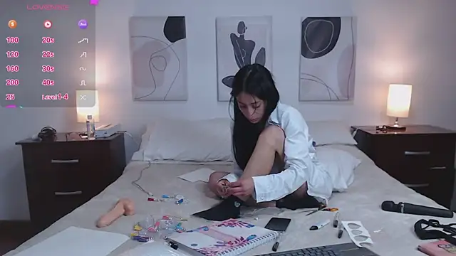 Snapshot of Lucy_joi chatting on 24, 1, 2025 Lucy joi online show from 24, 1, 2025