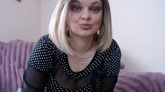 Snapshot of YourSweetJam chatting on 15, 2, 2026 YourSweetJam online show from 15, 2, 2026