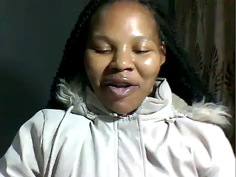 Snapshot of MAZINGDIVA1994 chatting on 16, 2, 2025 MAZINGDIVA1994 online show from 16, 2, 2025