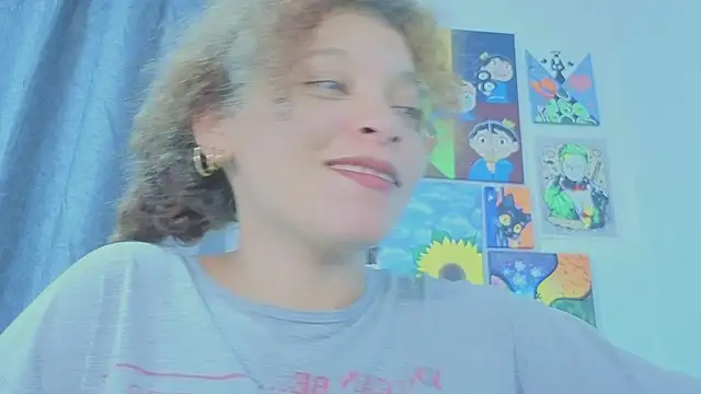 Snapshot of Ada_gales_ chatting on 8, 4, 2026 Ada gales online show from 8, 4, 2026