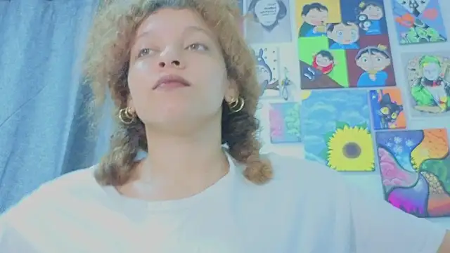 Snapshot of Ada_gales_ chatting on 9, 4, 2026 Ada gales online show from 9, 4, 2026