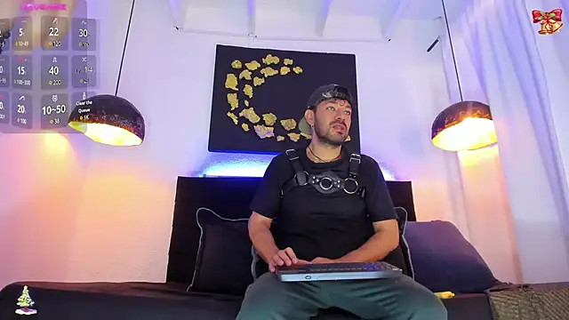 Snapshot of Angel_Snowhotxxx chatting on 3, 1, 2025 Angel Snowhotxxx online show from 3, 1, 2025