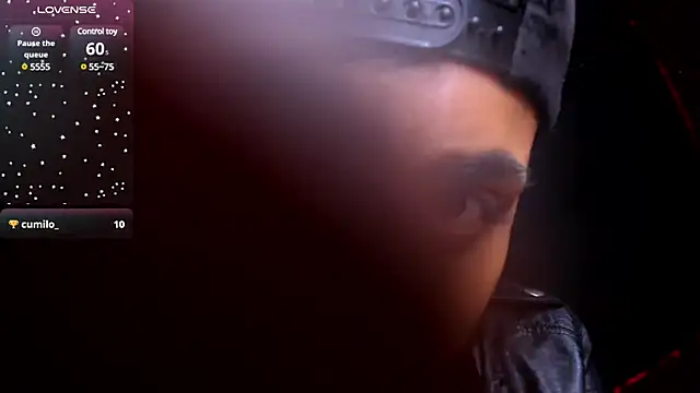 Snapshot of Angel_Snowhotxxx chatting on 12, 1, 2025 Angel Snowhotxxx online show from 12, 1, 2025