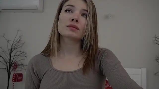 Snapshot of IceDanielles chatting on 9, 2, 2025 IceDanielles online show from 9, 2, 2025
