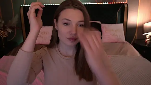 IceDanielles online show from 28, 11, 2025