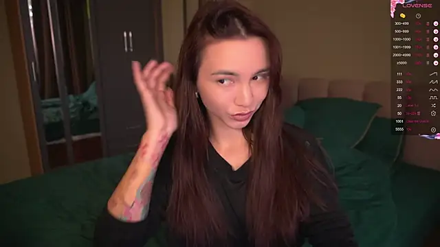 Snapshot of Teo_Rose chatting on 3, 11, 2025 Teo Rose online show from 3, 11, 2025