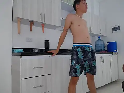 adams pervert love online show from 15, 3, 2025
